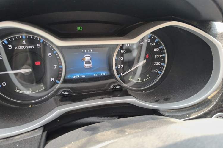 Used Geely Auto Emgrand 2017 Sedan Million Edition 1.5L Manual - Upward Version Odometer Close Up
