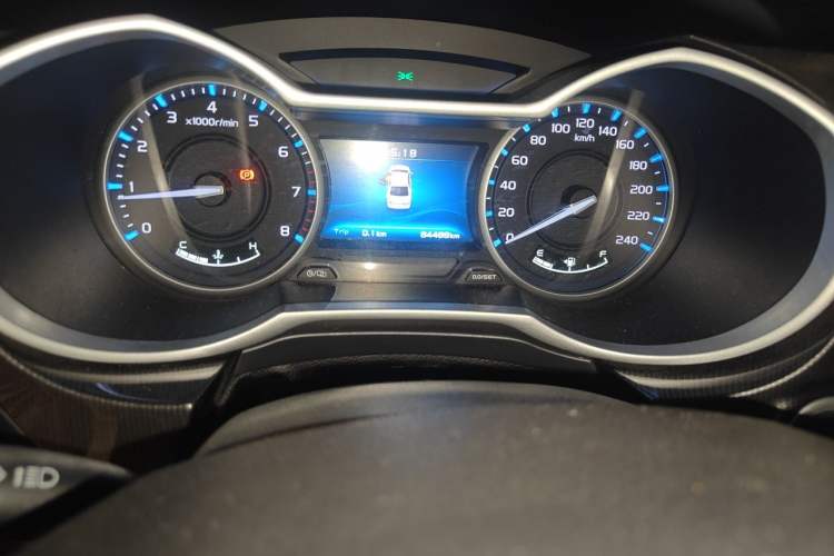 Used Geely Auto Emgrand 2017 Sedan Million Edition 1.5L Manual - Upward Version Odometer Close Up