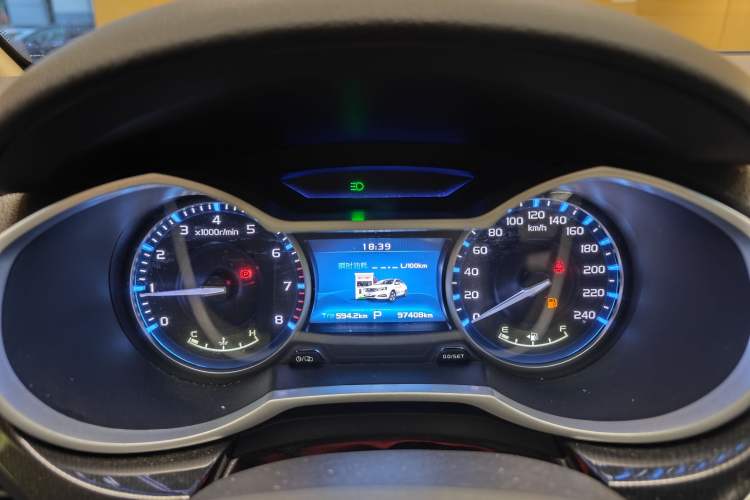 Used Geely Auto Emgrand 2017 Sedan Million Edition 1.5L CVT Upward Version Odometer Close Up
