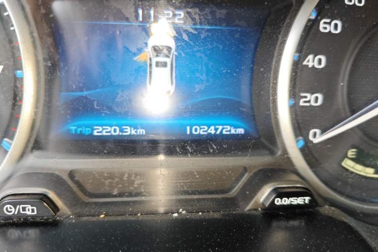 Used Geely Auto Emgrand 2017 Hatchback RS Million Edition 1.5L Manual Upward Version Odometer Close Up