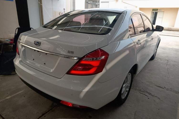 Used Geely Auto Emgrand 2017 Sedan Million Edition 1.5L CVT Luxury Model Rear Right 45 Deg