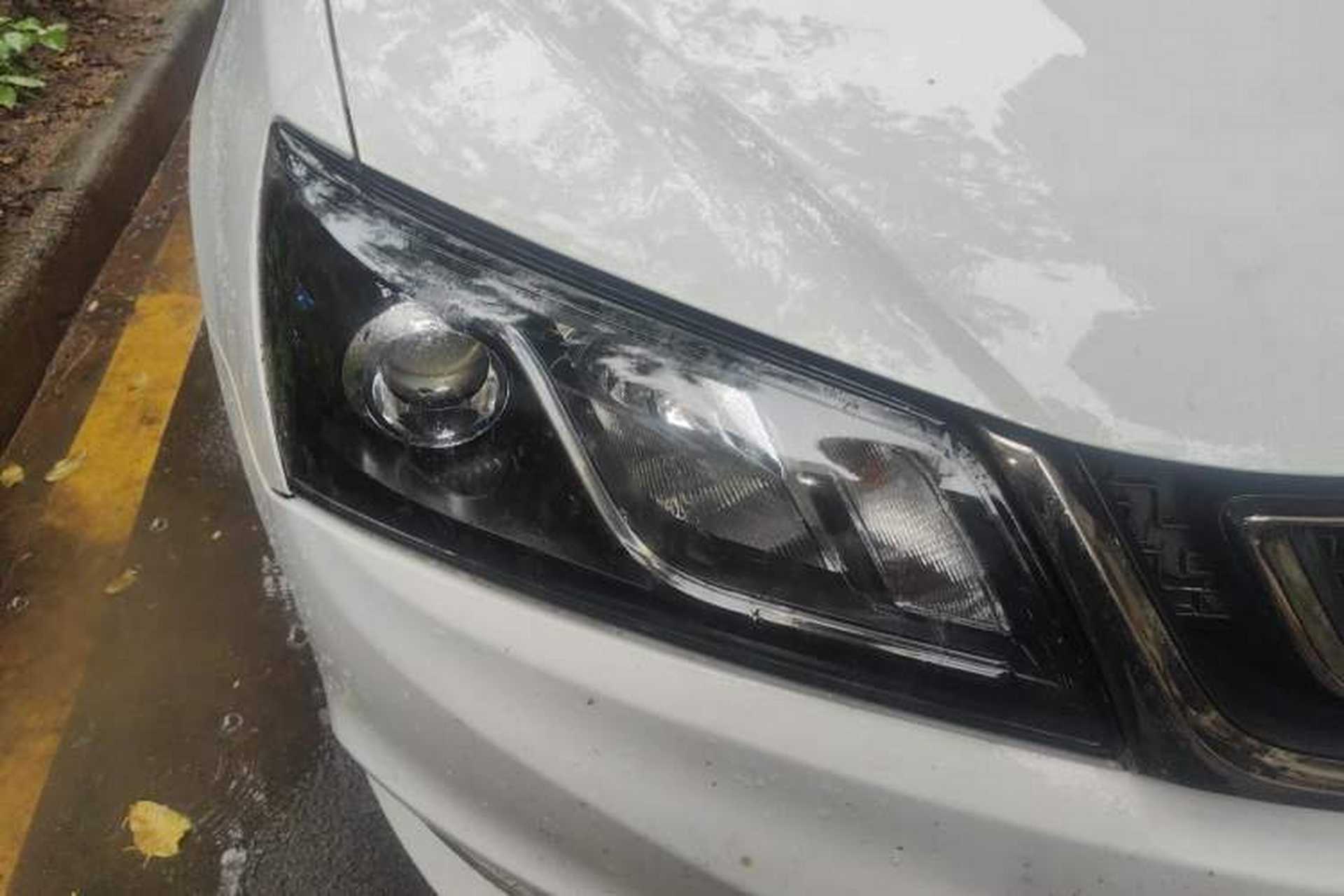 Used Geely Auto Emgrand 2017 Sedan Million Edition 1.5L CVT Luxury Model Right Front Headlight
