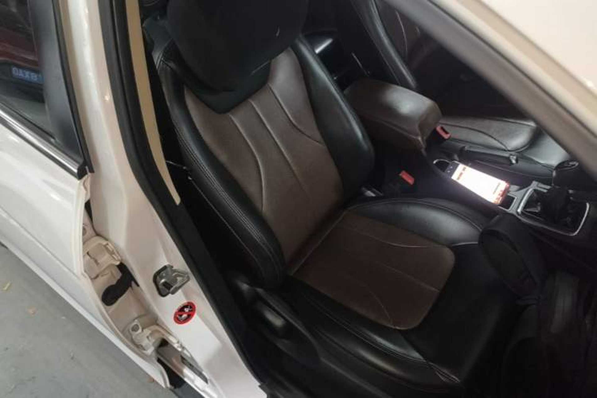 Used Geely Auto Emgrand 2017 Hatchback RS Million Edition 1.5L Manual Upward Version Right Front Seat