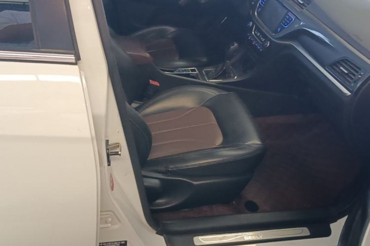 Used Geely Auto Emgrand 2017 Hatchback RS Million Edition 1.5L CVT Upward Version Right Front Seat