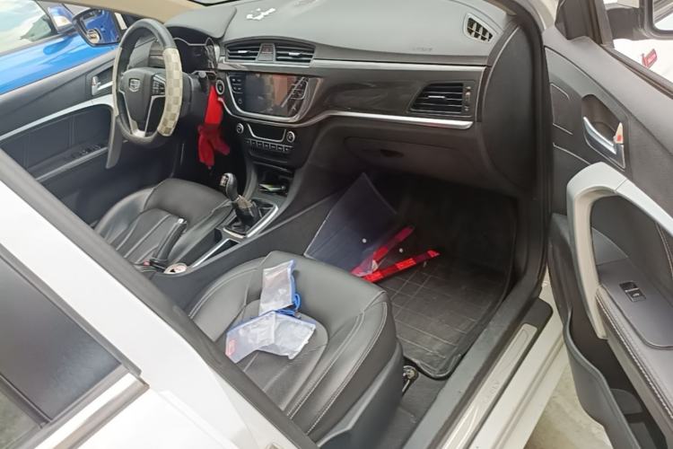 Used Geely Auto Emgrand 2017 Sedan Million Edition 1.5L Manual - Upward Version Right Front Seat