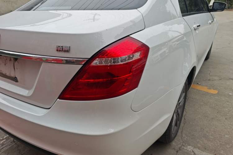 Used Geely Auto Emgrand 2017 Sedan Million Edition 1.5L Manual Upward Connect Version Right Rear Taillight