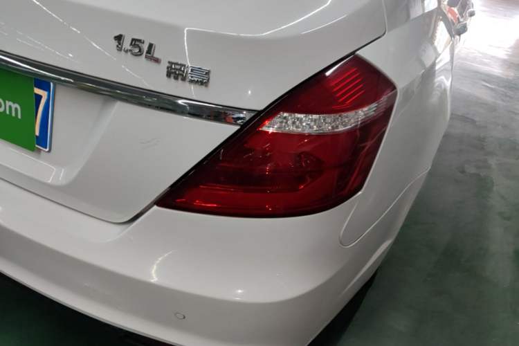 Used Geely Auto Emgrand 2017 Sedan Million Edition 1.5L Manual - Upward Version Right Rear Taillight