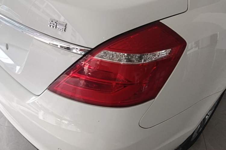 Used Geely Auto Emgrand 2017 Sedan Million Edition 1.5L CVT Upward Connectivity Version Right Rear Taillight
