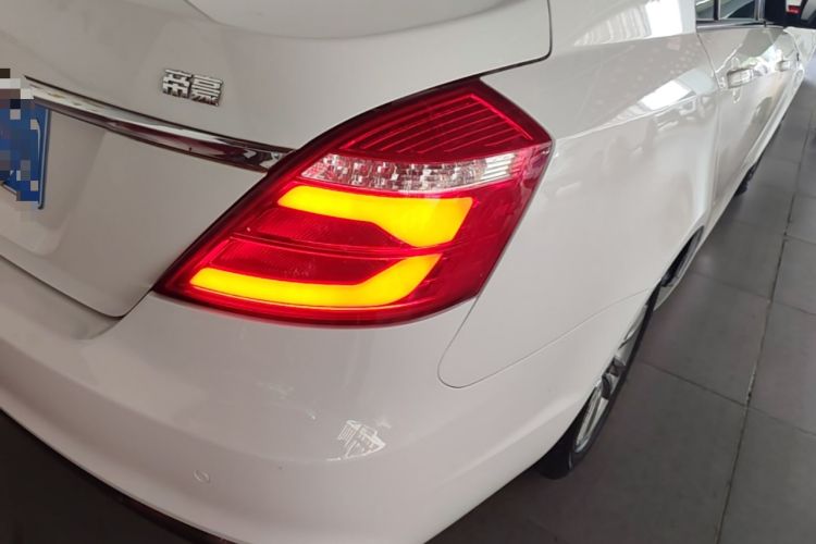 Used Geely Auto Emgrand 2017 Sedan Million Edition 1.5L CVT Upward Version Right Rear Taillight