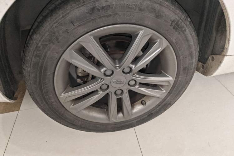 Used Geely Auto Emgrand 2017 Sedan Million Edition 1.5L Manual - Upward Version Right Rear Wheel Hub