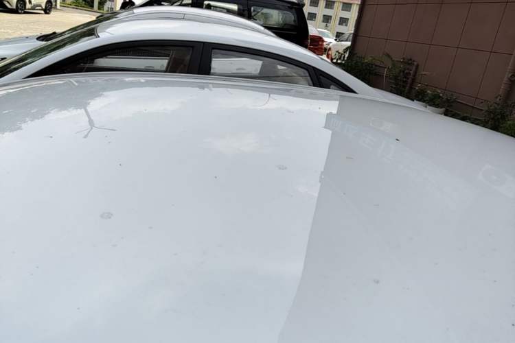 Used Geely Auto Emgrand 2017 Sedan Million Edition 1.5L Manual Luxury Model Roof
