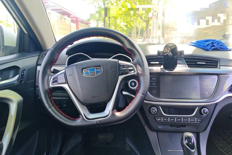 Used Geely Auto Emgrand 2017 Sedan Million Edition 1.5L CVT Upward Version Steering Wheel