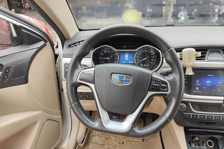 Used Geely Auto Emgrand 2017 Sedan Million Edition 1.5L Manual Luxury Model Steering Wheel