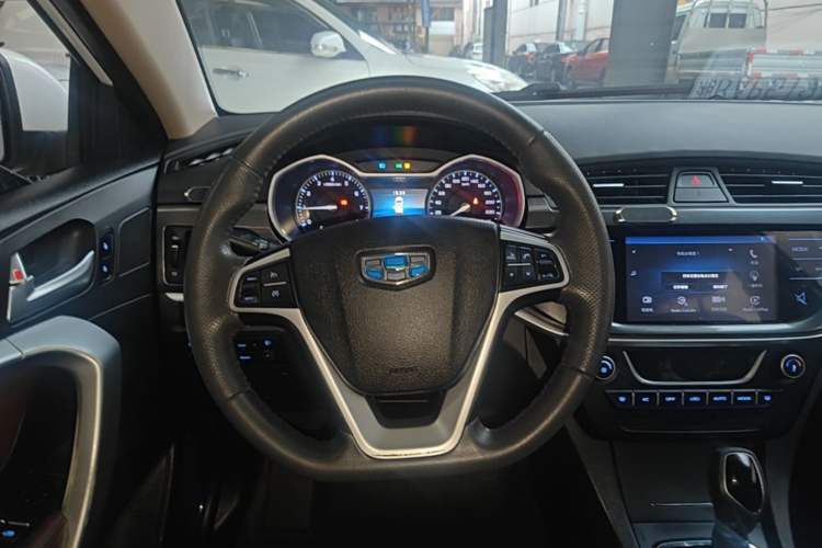 Used Geely Auto Emgrand 2017 Hatchback RS Million Edition 1.5L CVT Upward Version Steering Wheel