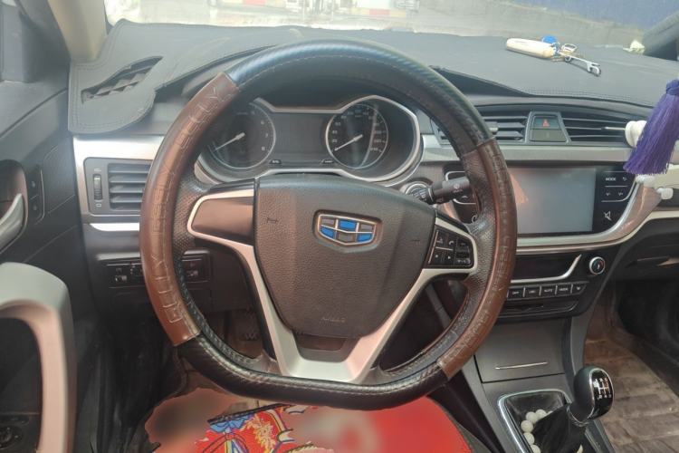 Used Geely Auto Emgrand 2017 Sedan Million Edition 1.5L Manual Upward Connect Version Steering Wheel