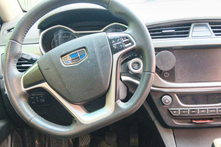 Used Geely Auto Emgrand 2017 Sedan Million Edition 1.5L Manual - Upward Version Steering Wheel