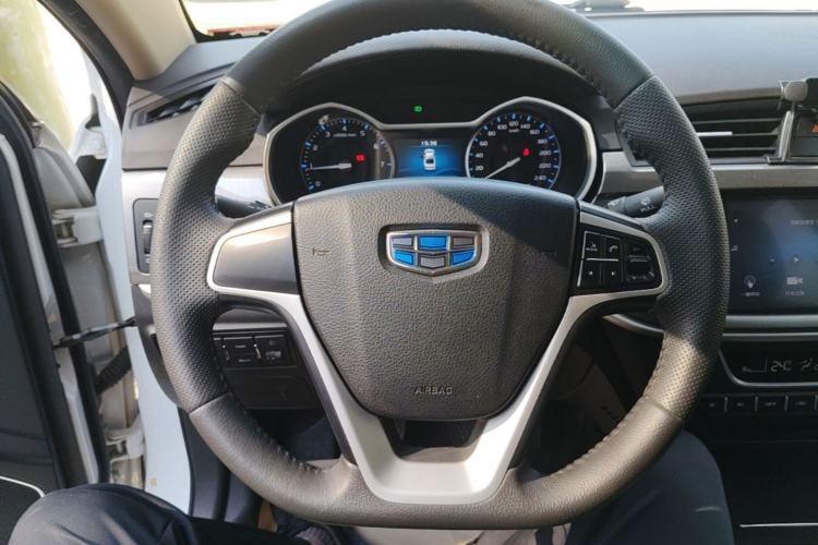Used Geely Auto Emgrand 2017 Sedan Million Edition 1.5L Manual - Upward Version Steering Wheel