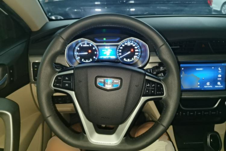 Used Geely Auto Emgrand 2017 Sedan Million Edition 1.5L CVT Luxury Model Steering Wheel