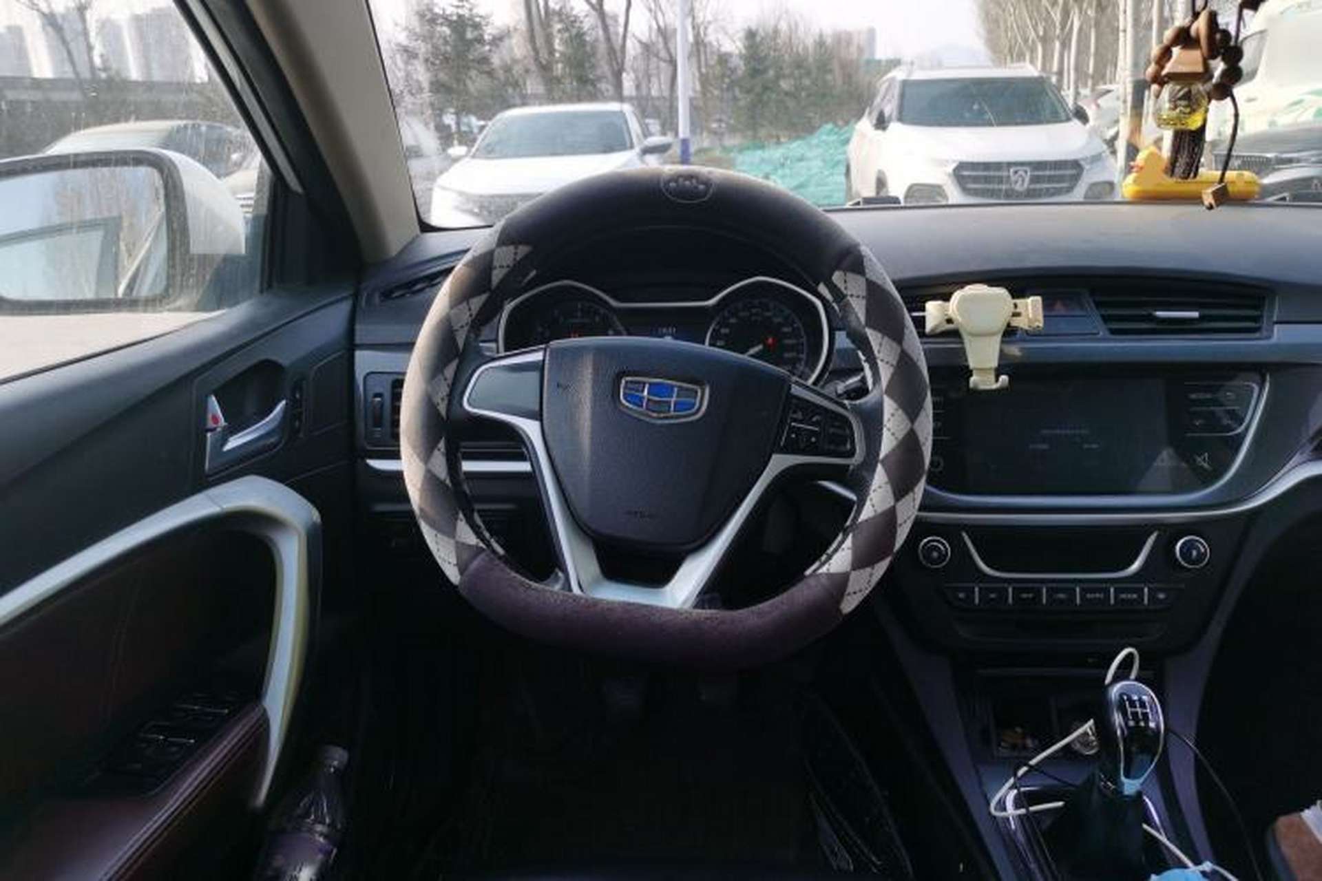 Used Geely Auto Emgrand 2017 Hatchback RS Million Edition 1.5L Manual Upward Version Steering Wheel
