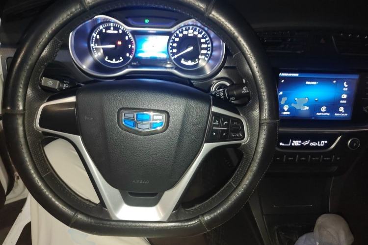 Used Geely Auto Emgrand 2017 Sedan Million Edition 1.5L Manual - Upward Version Steering Wheel