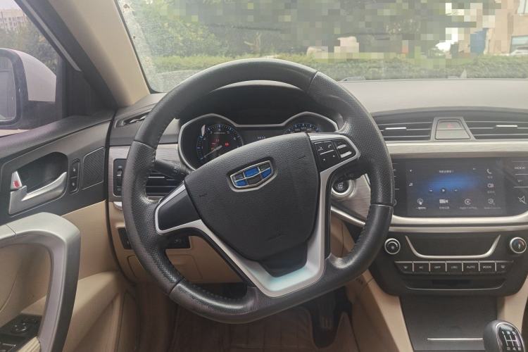Used Geely Auto Emgrand 2017 Sedan Million Edition 1.5L Manual Luxury Model Steering Wheel