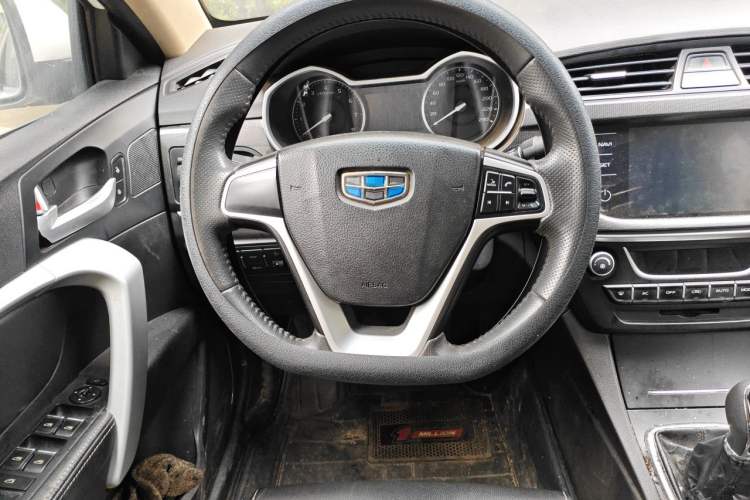 Used Geely Auto Emgrand 2017 Sedan Million Edition 1.5L Manual - Upward Version Steering Wheel