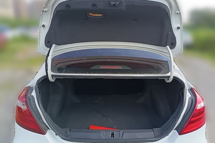 Used Geely Auto Emgrand 2017 Sedan Million Edition 1.5L CVT Upward Version Trunk