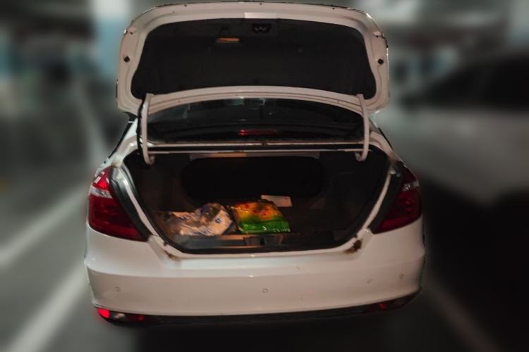 Used Geely Auto Emgrand 2017 Sedan Million Edition 1.5L CVT Upward Version Trunk
