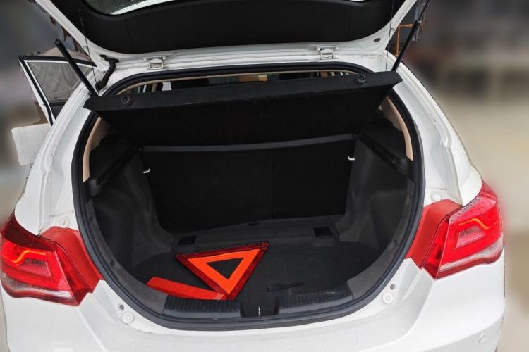 Used Geely Auto Emgrand 2017 Hatchback RS Million Edition 1.5L CVT Upward Version Trunk