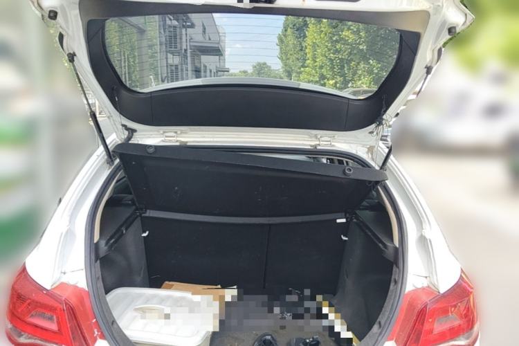 Used Geely Auto Emgrand 2017 Hatchback RS Million Edition 1.5L CVT Upward Version Trunk