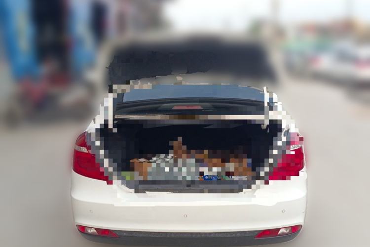Used Geely Auto Emgrand 2017 Sedan Million Edition 1.5L Manual - Upward Version Trunk