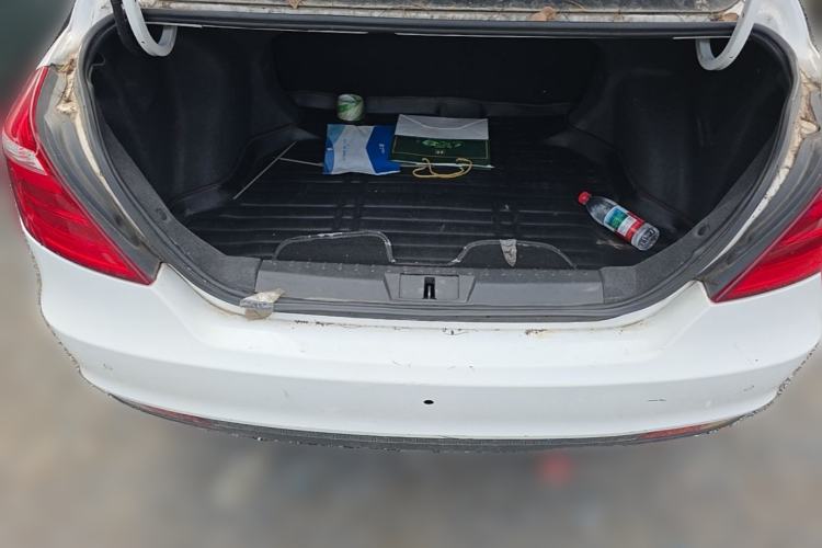Used Geely Auto Emgrand 2017 Sedan Million Edition 1.5L Manual - Upward Version Trunk