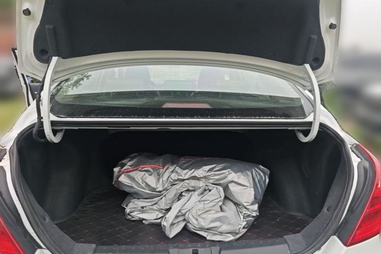 Used Geely Auto Emgrand 2017 Sedan Million Edition 1.5L Manual - Upward Version Trunk
