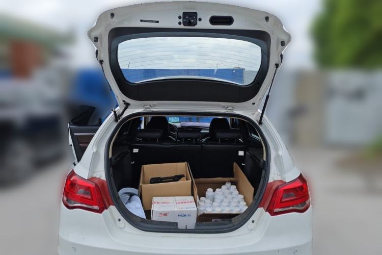Used Geely Auto Emgrand 2017 Hatchback RS Million Edition 1.5L Manual Upward Version Trunk