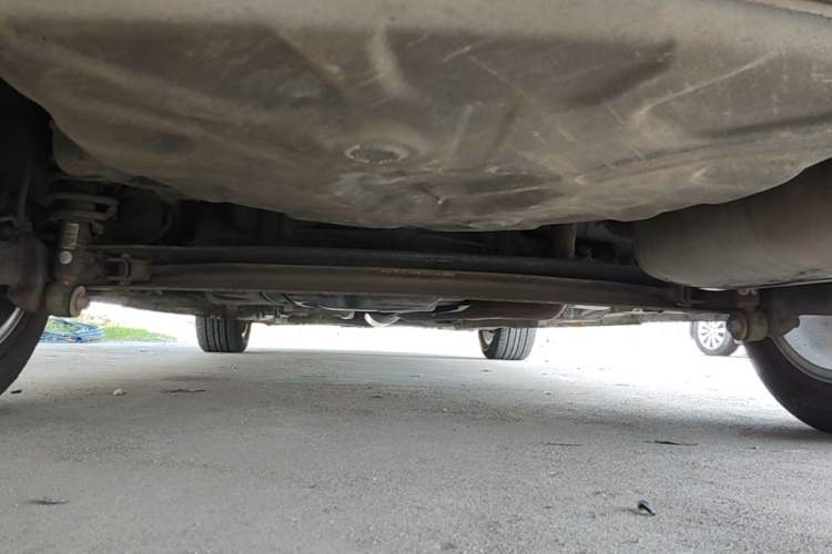 Used Geely Auto Emgrand 2017 Sedan Million Edition 1.3T CVT Upward Version Chassis Rear