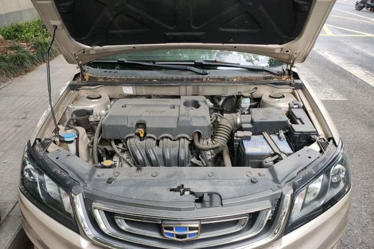 Used Geely Auto Emgrand 2017 Sedan Million Edition 1.5L Manual - Upward Version Engine Bay