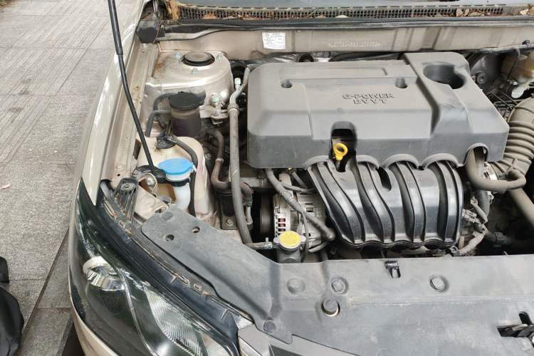 Used Geely Auto Emgrand 2017 Sedan Million Edition 1.5L Manual - Upward Version Engine Bay Right