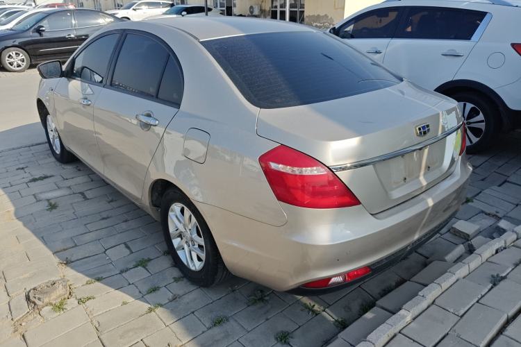Used Geely Auto Emgrand 2017 Sedan Million Edition 1.5L Manual Luxury Model Exterior 2