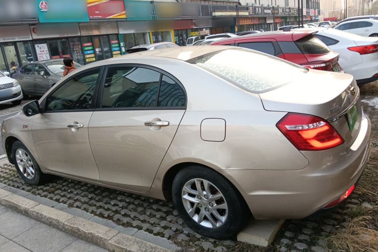 Used Geely Auto Emgrand 2017 Sedan Million Edition 1.5L Manual Luxury Model Exterior 3