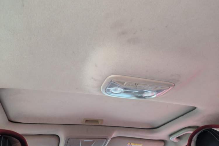 Used Geely Auto Emgrand 2017 Sedan Million Edition 1.5L CVT Upward Version Headliner