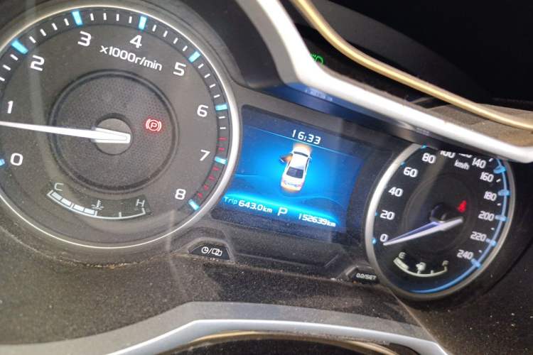 Used Geely Auto Emgrand 2017 Sedan Million Edition 1.3T CVT Upward Version Instrument Cluster