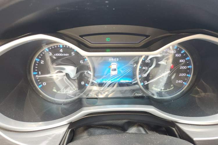 Used Geely Auto Emgrand 2017 Sedan Million Edition 1.5L Manual Luxury Model Instrument Cluster