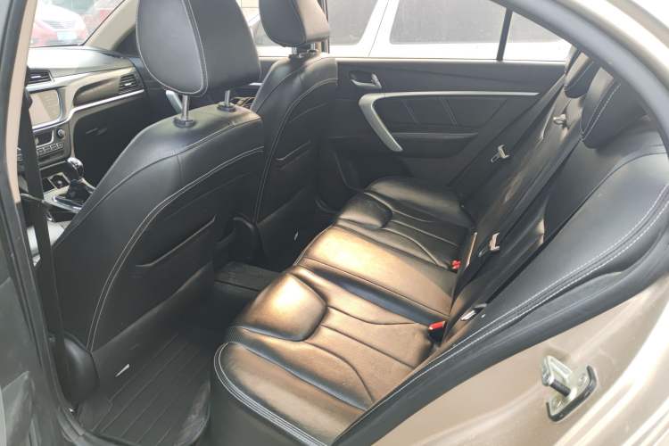 Used Geely Auto Emgrand 2017 Sedan Million Edition 1.5L Manual - Upward Version Left Rear Seat