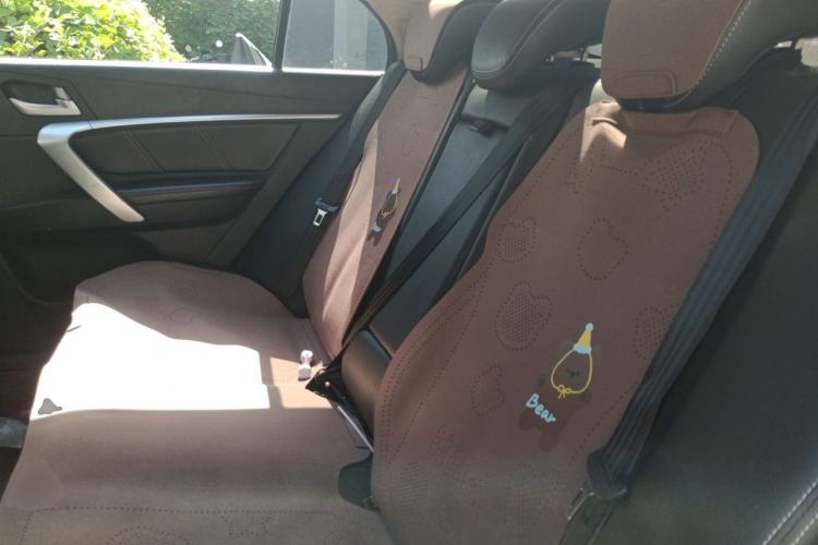 Used Geely Auto Emgrand 2017 Sedan Million Edition 1.5L Manual - Upward Version Left Rear Seat