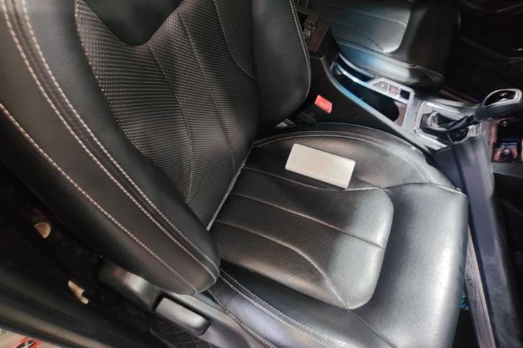 Used Geely Auto Emgrand 2017 Sedan Million Edition 1.3T CVT Upward Version Right Front Seat