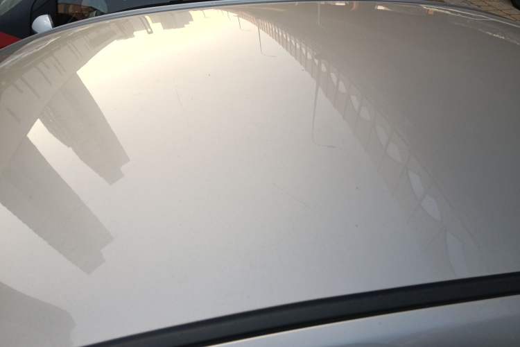 Used Geely Auto Emgrand 2017 Sedan Million Edition 1.5L Manual Luxury Model Roof