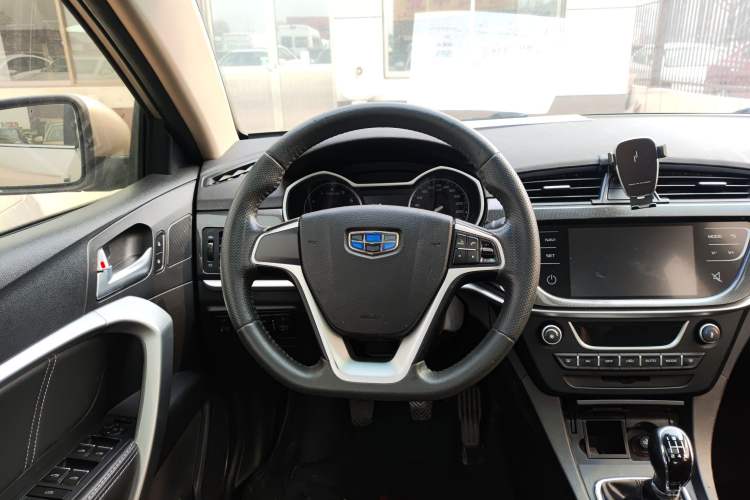 Used Geely Auto Emgrand 2017 Sedan Million Edition 1.5L Manual - Upward Version Steering Wheel