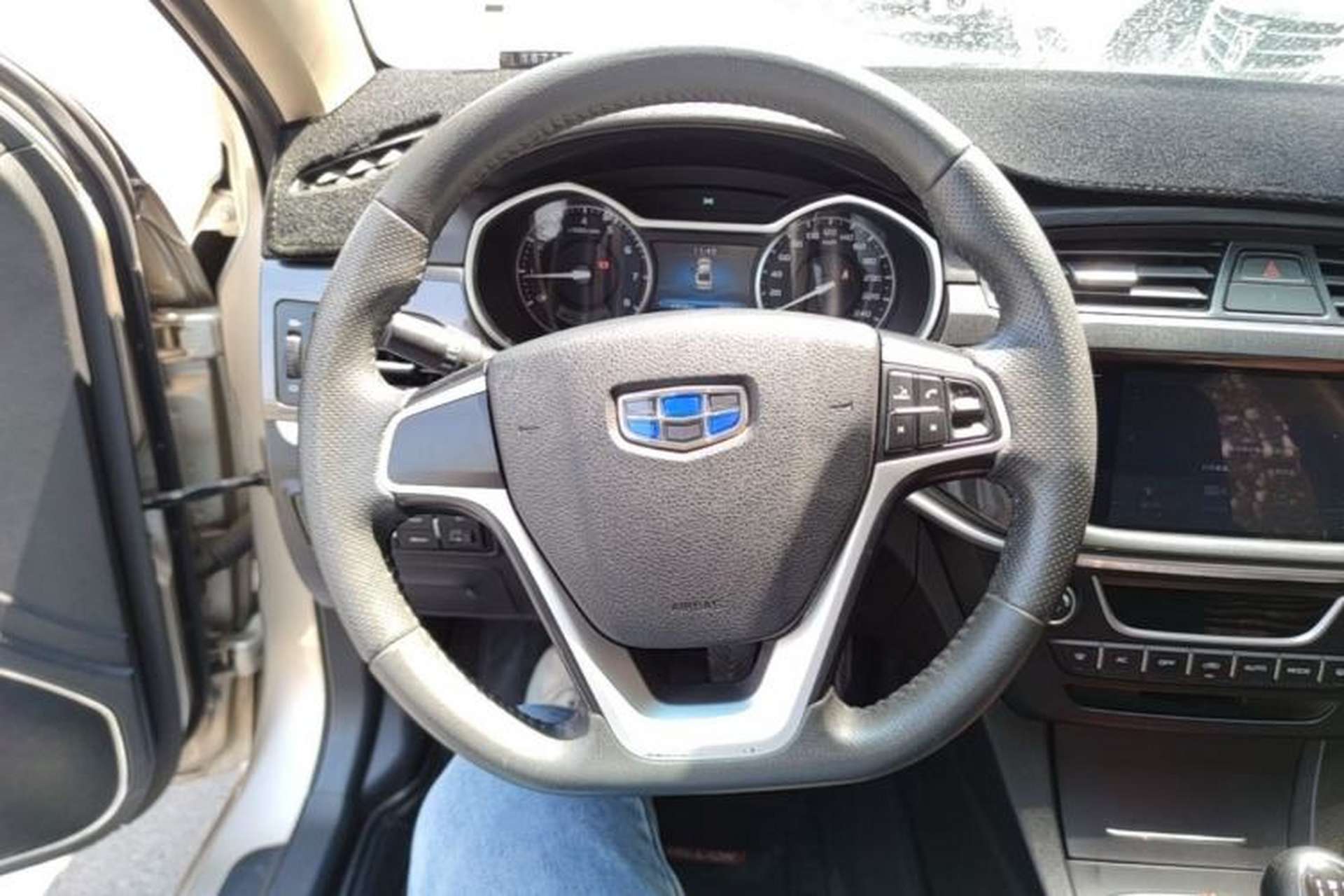 Used Geely Auto Emgrand 2017 Sedan Million Edition 1.5L Manual - Upward Version Steering Wheel
