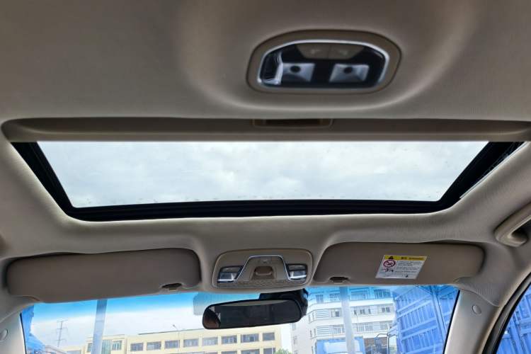 Used Geely Auto Emgrand 2018 1.5L Manual Upward Connect Edition Headliner