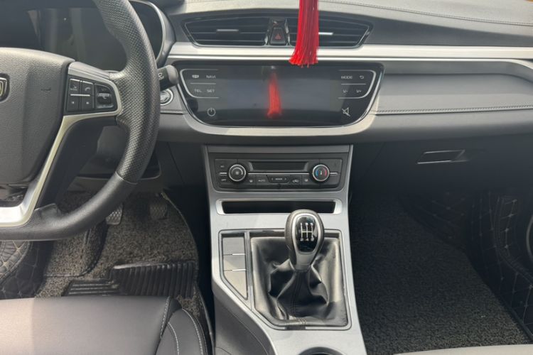 Used Geely Auto Emgrand 2018 1.5L Manual Upward Connect Edition Interior 2
